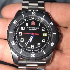 Victorinox Swiss Army Metal Watch